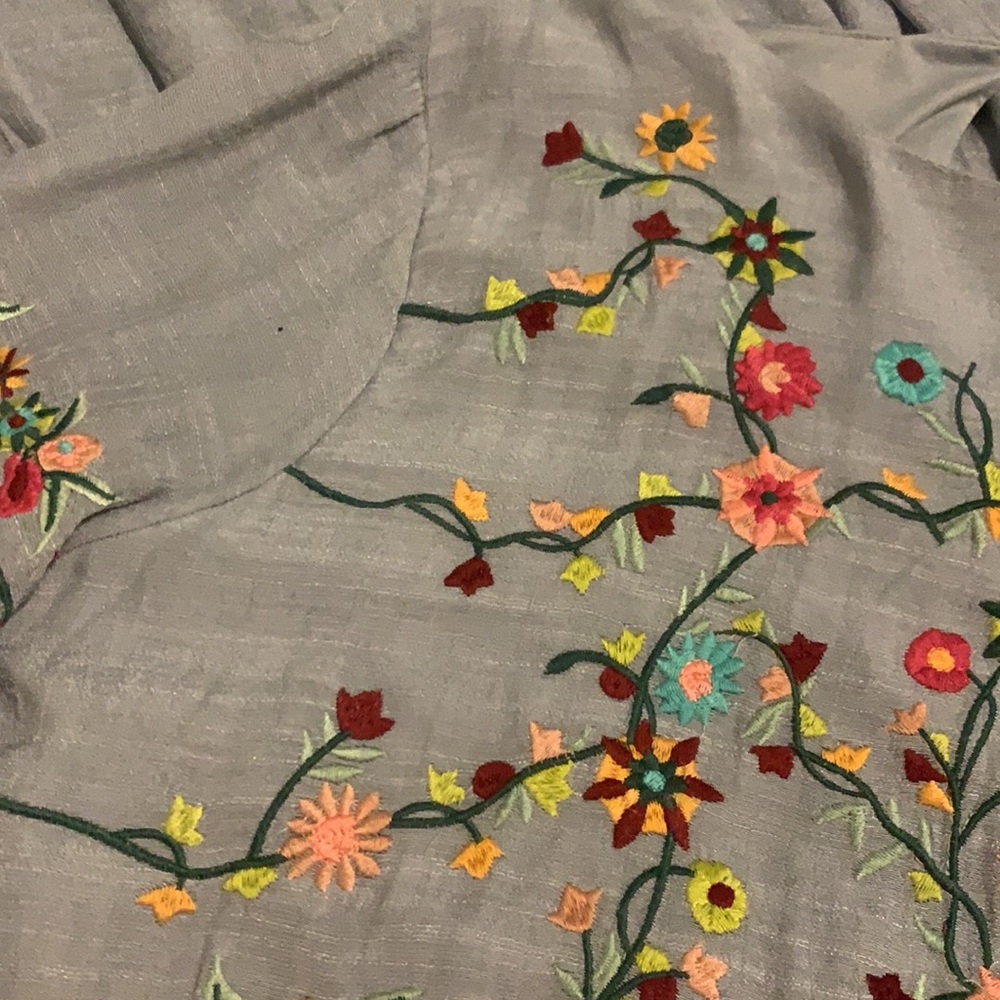 Flowy dress - Picture 3 of 3